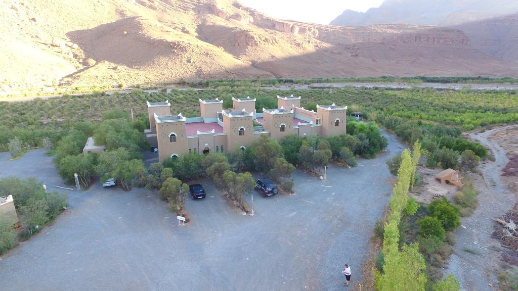 Kasbah Hotel Camping Jurassique Ifri Eksteriør billede